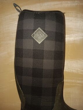 The Original Muck Boot Company Women’s Black Plaid Boot